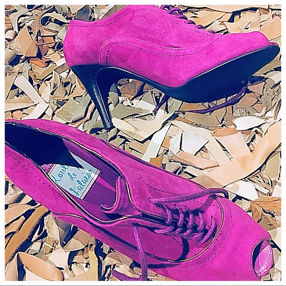 Purple Peep Toe Preloved Booties